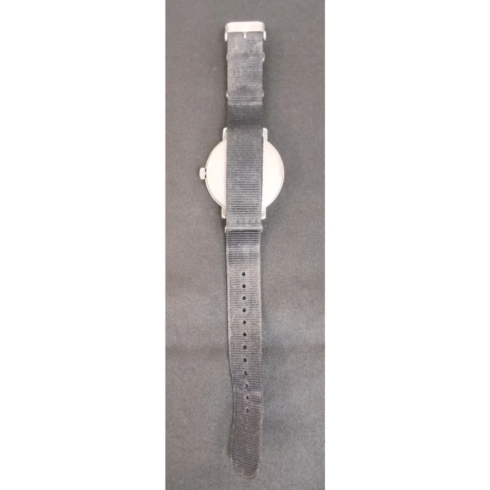 Columbia Silver Tone Analog Mens Watch Round White Face Black Fabric Band #W5172